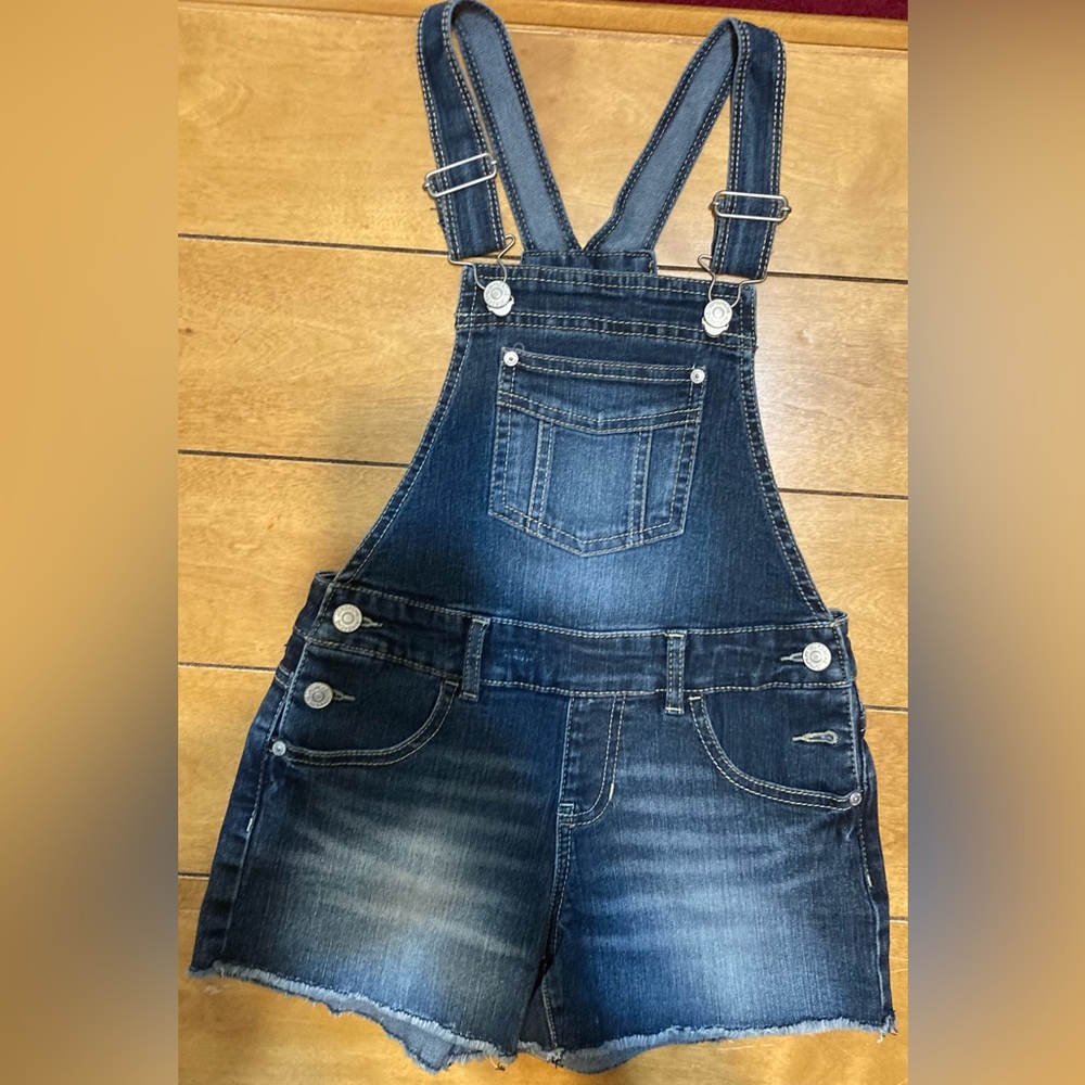 NWOT Girls Size M(7-8) Jordache Denim Blue Short Overalls
